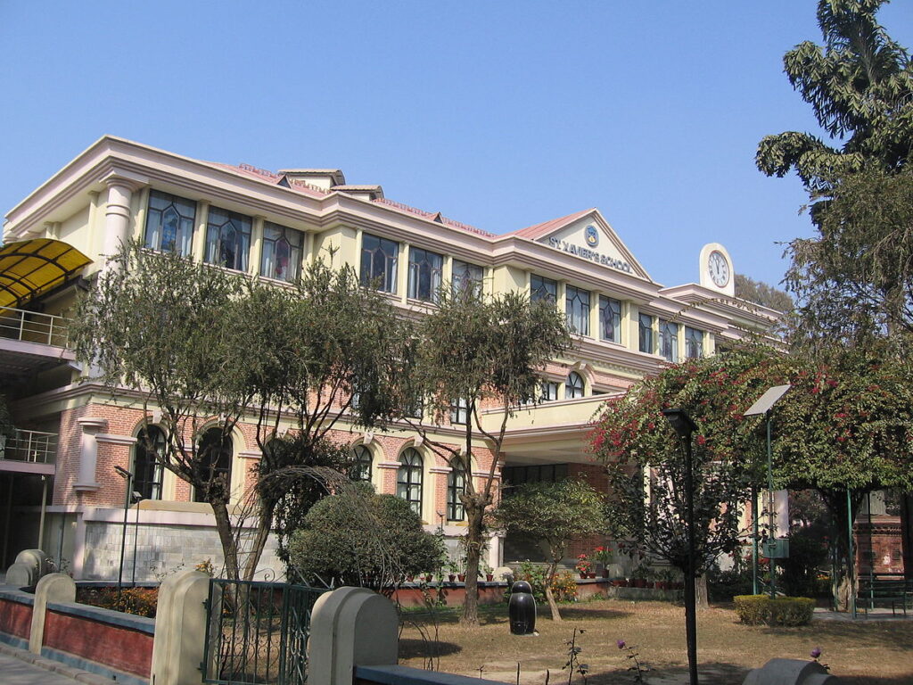 top school in kathmandu